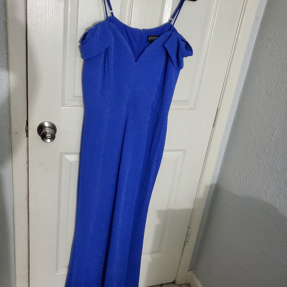 Blue dress